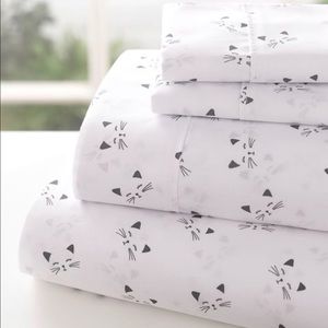 Cat sheets